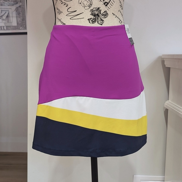 ORIGINAL PENGUIN | Women's Purple Cactus Colorblock Mini Back Pleated Skort - Picture 4 of 10